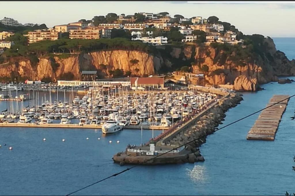 Nuevo Apartamento Moderno Elisa - A 80 Metros De La Playa Para 5 Personas Sant Feliu de Guixols Exterior photo