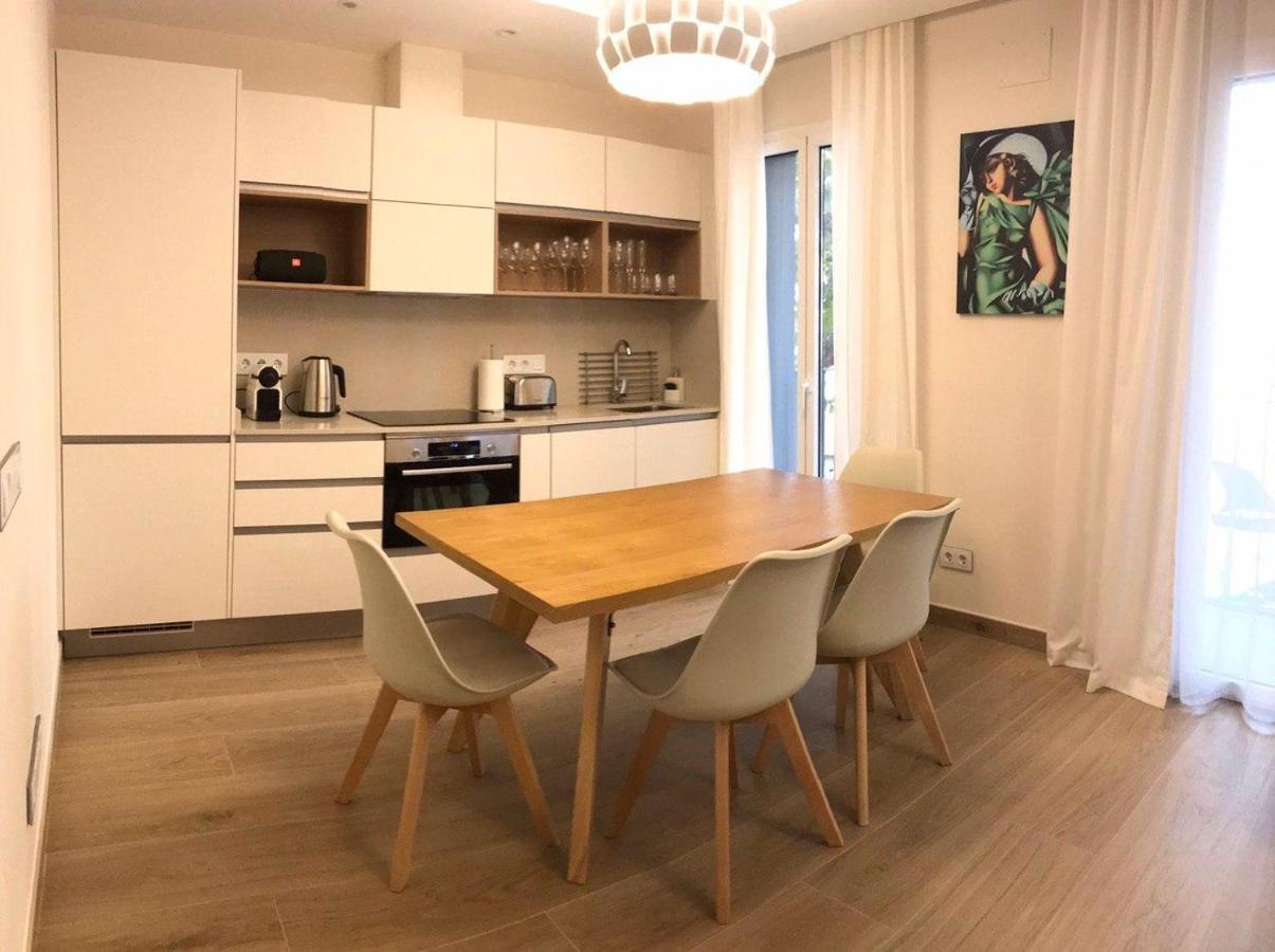 Nuevo Apartamento Moderno Elisa - A 80 Metros De La Playa Para 5 Personas Sant Feliu de Guixols Exterior photo